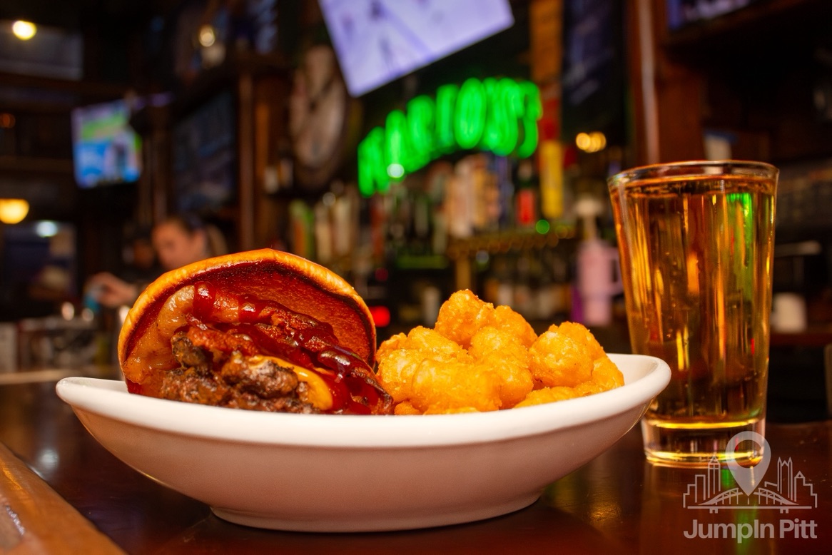Mario's Oakland Saloon